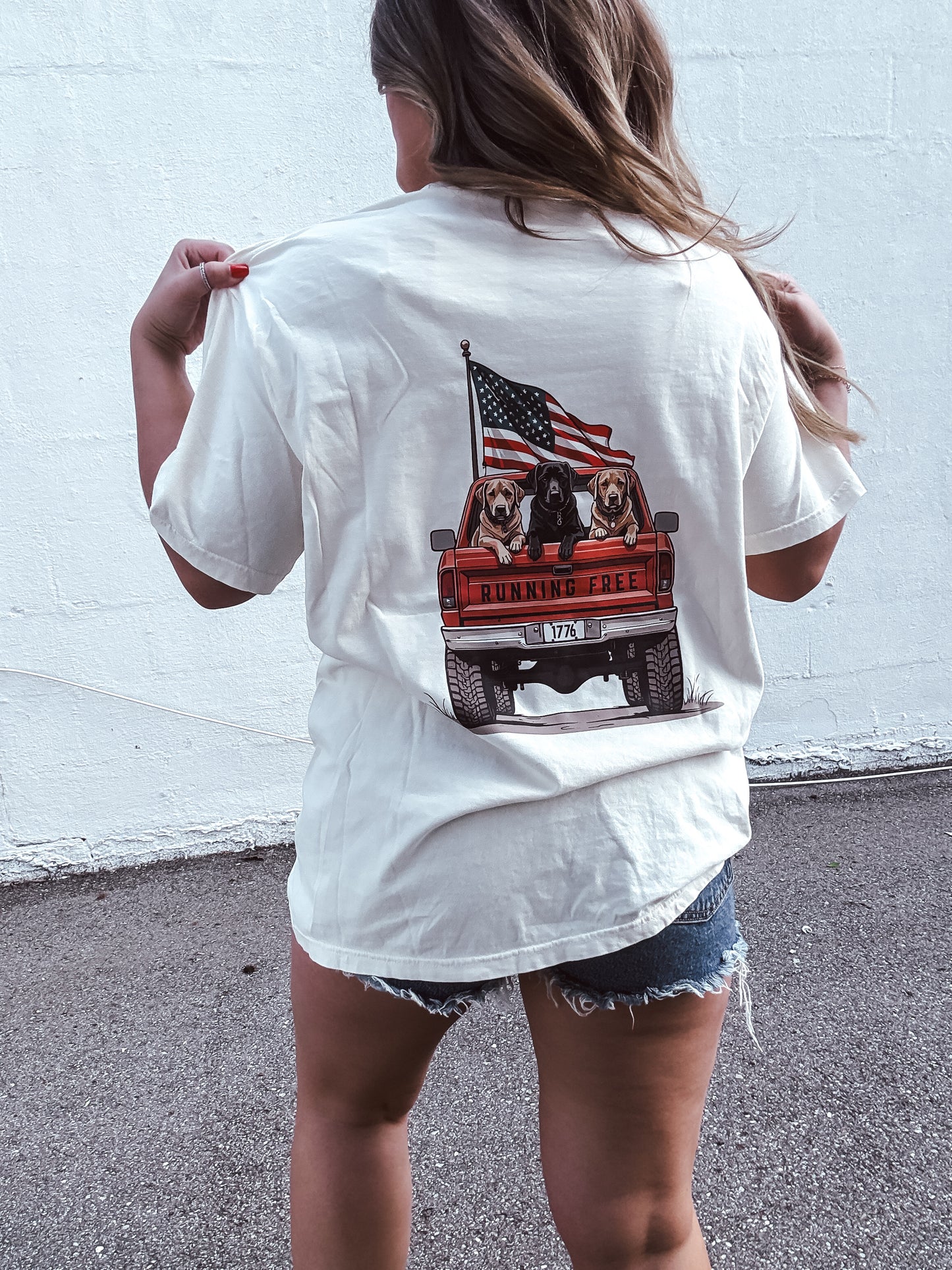 Running Free Graphic Tee on Ivory